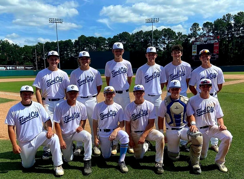 stephanley12's tweet photo. Last one for the weekend! Grateful to @FloodCityElite for this team 16U Roberts! Congrats to them on taking the Championship! Thanks to @IMPACTBASEBALL_  @ImpactScout_  for a great weekend of baseball!
@NateHelms7 back at it again with @YetiSelect next weekend in Pittsburgh! ⚾🏆 https://t.co/NYikT6y2bh