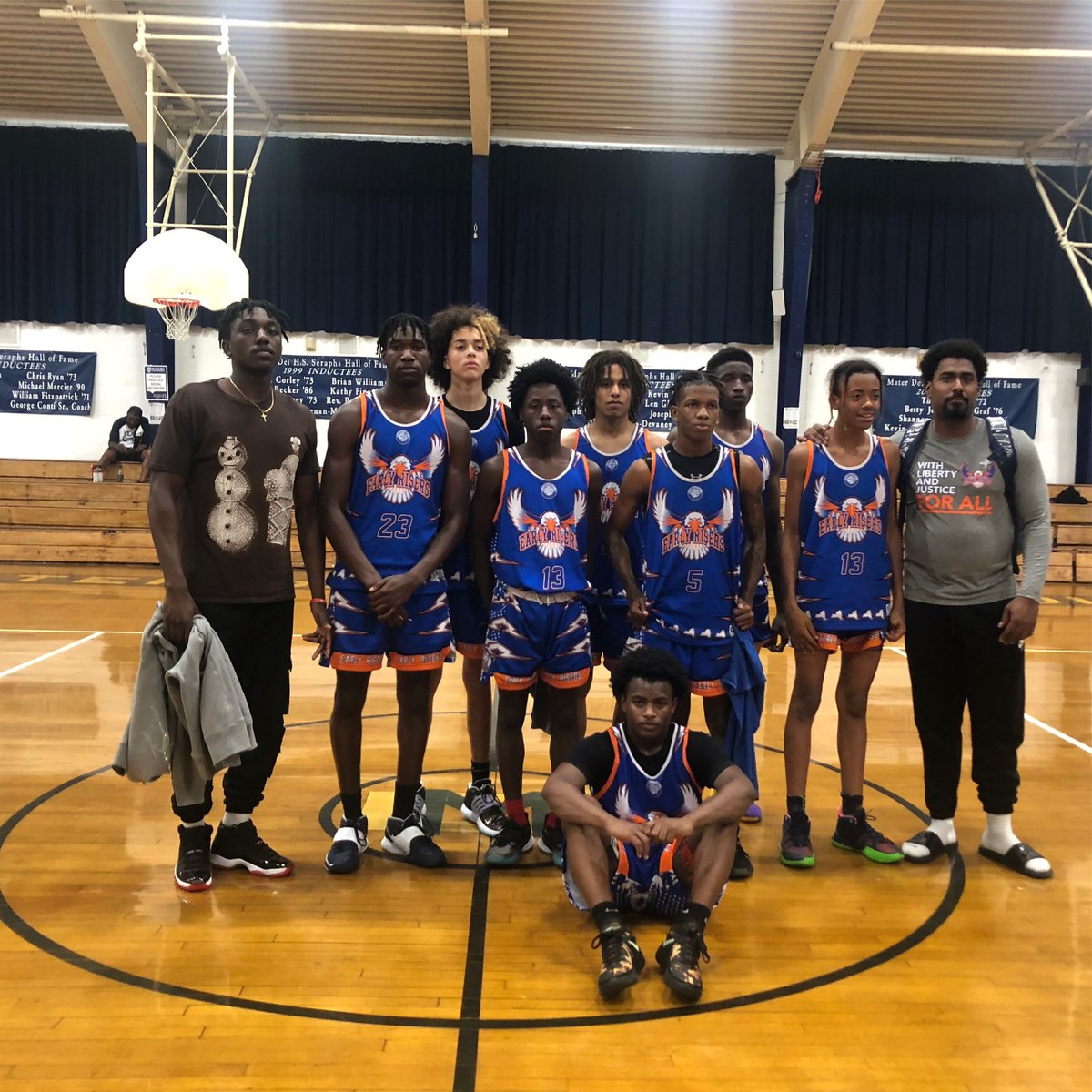 JF__Classic's tweet photo. 17U #JFclassic Champions 🏆 

@EarlyRisersNY https://t.co/iqdSrUF7cf