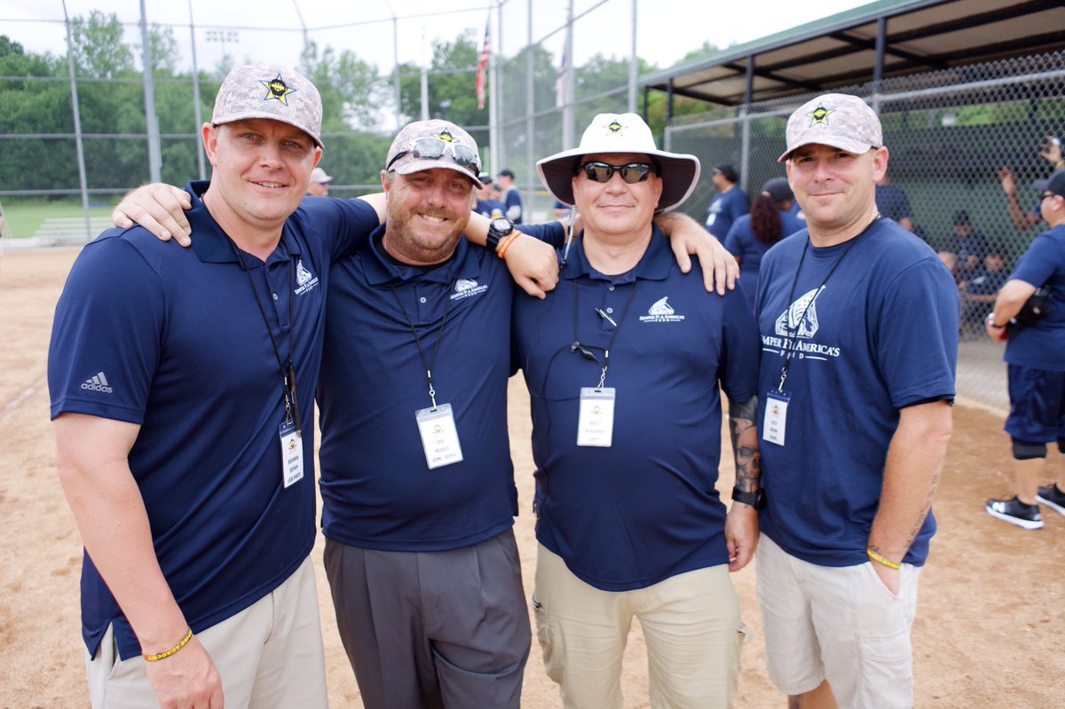 WWUmpireAcademy's tweet image. Semper Fi Sundays! Thank you @SemperFiFund for all your support to get these wounded warrior veterans out here to learn umpiring with the WWUA!! #wwua2021 #umpiring #veterans #semperfi