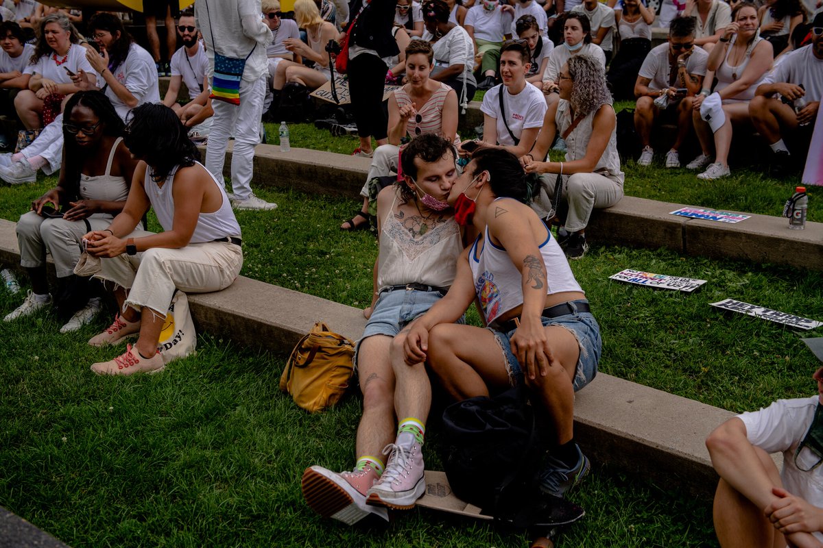 GBBranstetter's tweet photo. No pinkwashed corporations. No performative embrace of cops. Nothing but trans joy and trans love. #BROOKLYNLIBERATION @brooklynlib is showing you how Pride is done 

(pics from https://t.co/dUKfkXZOQQ) https://t.co/UCVW4fDAmr