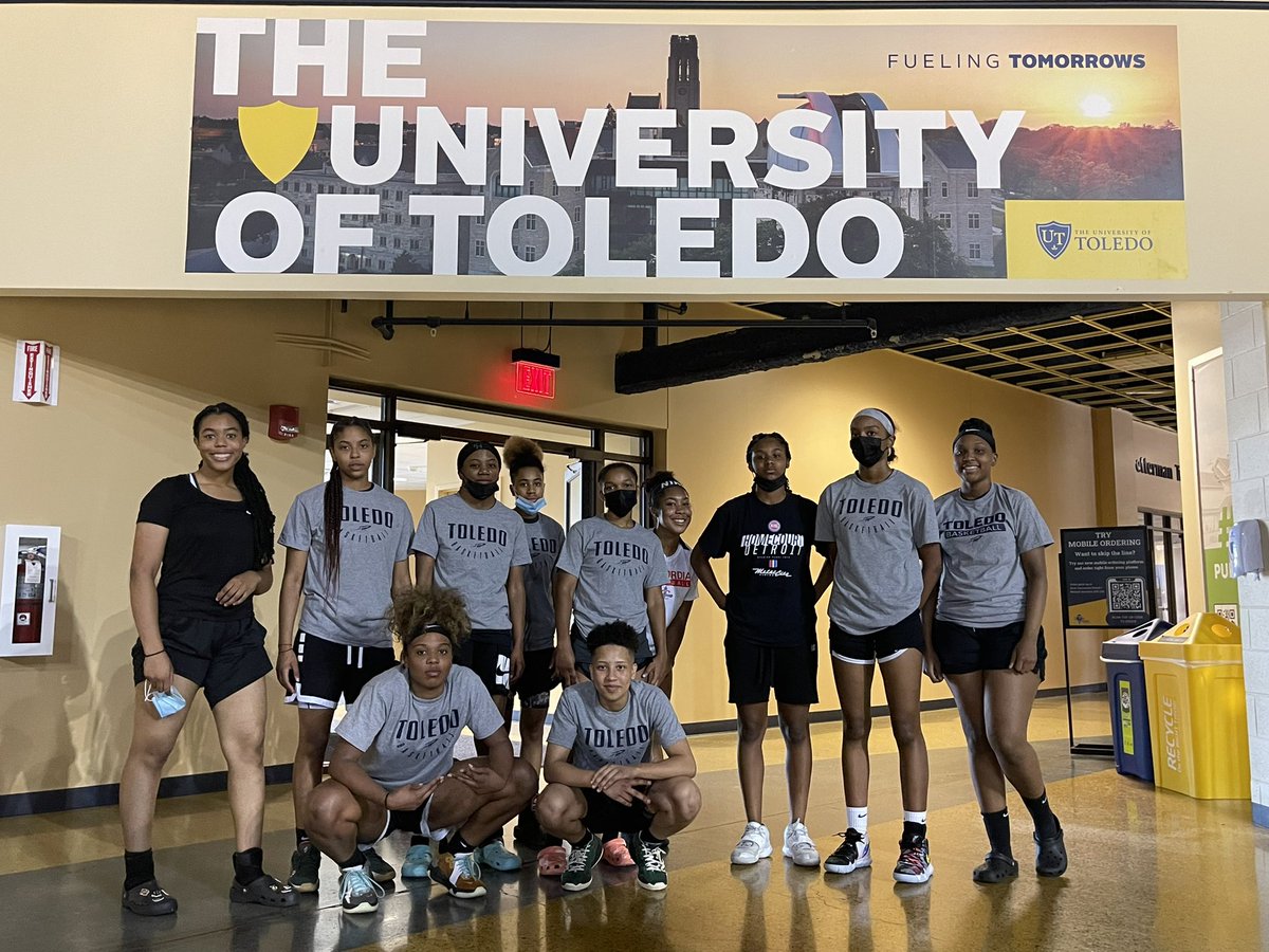 West Bloomfield Girls Basketball (@wbgirlsbball) on Twitter photo We had a great time at <a href="/ToledoWBB/">Toledo Women's Basketball</a> today! Good start to our off season. We got better today. #LakerNation #WORK We had a great time at <a href="/ToledoWBB/">Toledo Women's Basketball</a> today! Good start to our off season. We got better today. #LakerNation #WORK