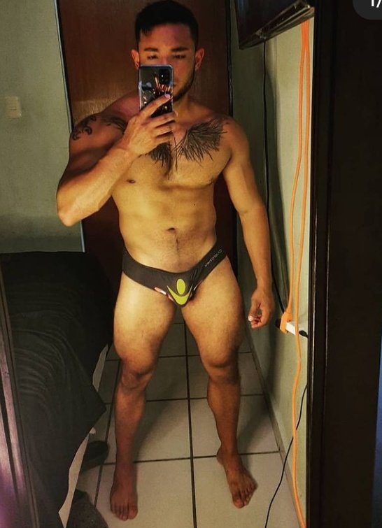 Laura35646739's tweet image. Una colaboración de un seguidor...no lo conocía...pero que guapo este chico 😍