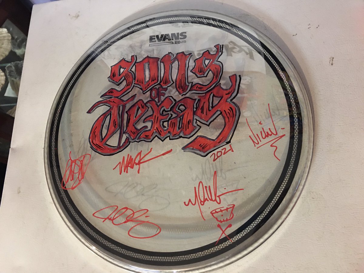 Fossilman (@pachyrhizodus) on Twitter photo Been quite a long time since I added any new bands to my autograph drum head collection. Honored to add this one from <a href="/sonsoftexas/">Sons Of Texas</a> The guys were all kind enough to sign it last night before they took the stage. Love the red. Been quite a long time since I added any new bands to my autograph drum head collection. Honored to add this one from <a href="/sonsoftexas/">Sons Of Texas</a> The guys were all kind enough to sign it last night before they took the stage. Love the red.