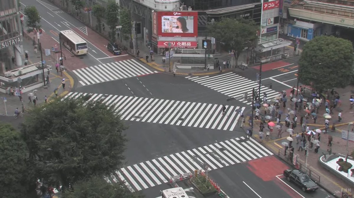 渋谷 スクランブル 交差点 ライブ カメラ