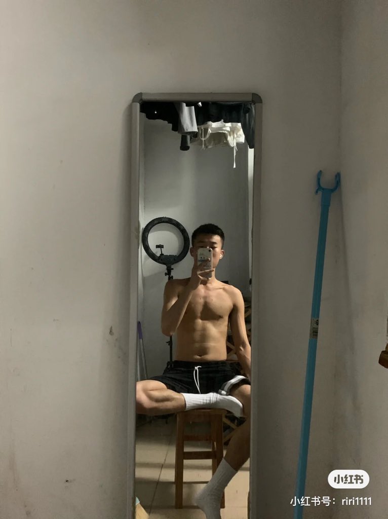 小红书好像方便很多
同名：riri111