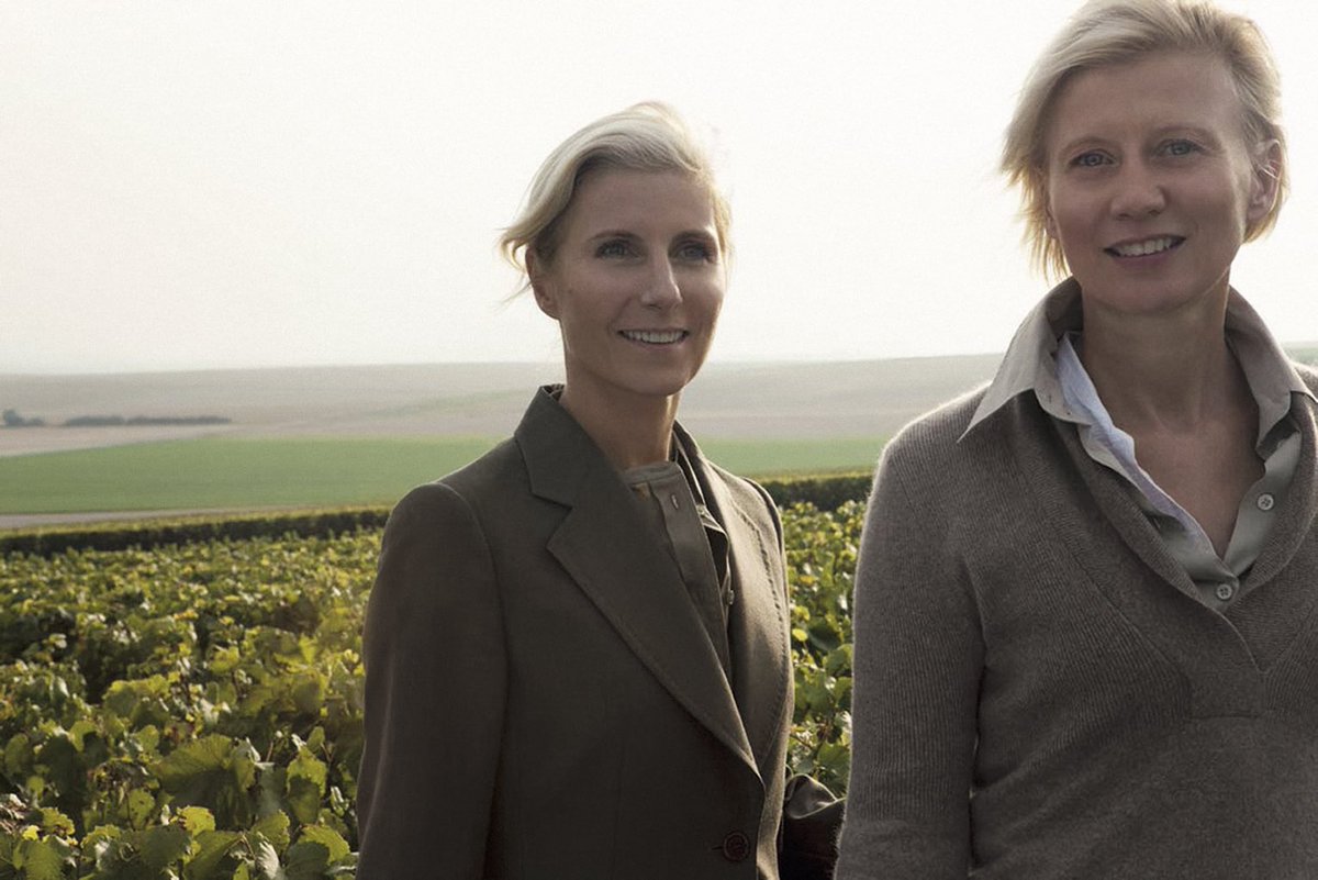 The deadline for the Laurent Perrier Women In Wine Leadership Scholarship has been EXTENDED to July 11th! Link in Bio for application and eligibility requirements!