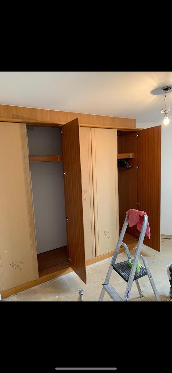 bdsdecorating's tweet photo. • SWIPE TO SEE THE PROCESS OF REVAMPING OLD WARDROBES • #bdsdecorating #paintinganddecorating #northwest #interiordesign #contractor https://t.co/Mac4PQnqua