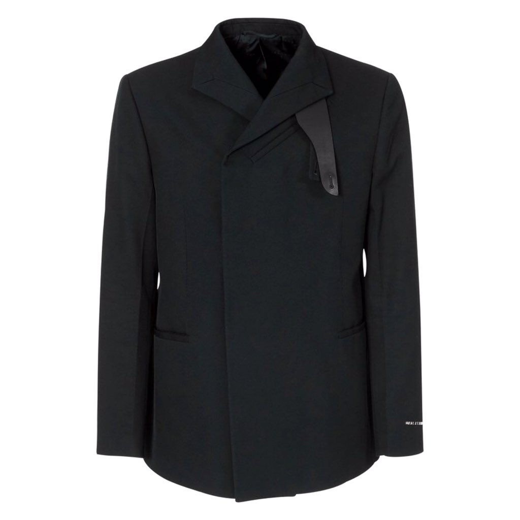 Ssamdi_Style's tweet photo. ALYX
double breasted blazer
—€1,700

#정기석 #사이먼도미닉  #SimonDominic  #Ssamdi #ssamdifashion #fashion #aomg #darkroom #alyx https://t.co/q0i0FP1mwz