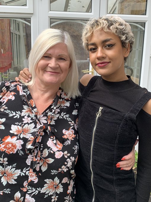 So lovely to see gorgeous  @Bluelah3 again today xx such a fantastic lady! xx #retweet https://t.co/<a class="tags" target="_blank" title="On Twitter" href="/?out=eyJ0eXAiOiJKV1QiLCJhbGciOiJIUzUxMiJ9.eyJpYXQiOjE3MjA3MjIxMjMsImlzcyI6InR3cG9ybnN0YXJzLmNvbSIsIm5iZiI6MTcyMDcyMjEyMywiZXhwIjoxNzUyMjU4MTIzLCJyZWRpcmVjdF91cmwiOiJodHRwczovL3R3aXR0ZXIuY29tL0JsdWVsYWgzIn0.kKOJQLbGnBWp7J-nEk5C0c2SUZWtsRePVB3hykv5BleGQNPxfkQjvwjrU4Gtn3fYbQq08p0UInDbR5BXx5F-gQ">@Bluelah3</a><a href="/tag/retweet"class="tags"><span>#retweet</span></a>