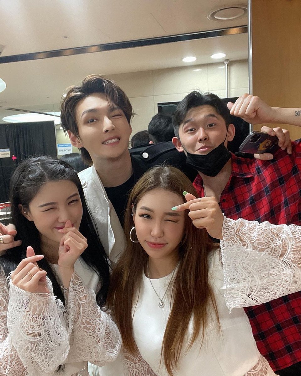 Rokartrider's tweet photo. One of the Dancer IG post 210628
🙏🏻96z🙏🏻
Zuho, who had the hardest time taking care of all our dancers.
Thanks to you, we had a lot of fun! It's over!
Fighting for July's sf9 comeback. 🔥
#Toublemaker
#SF9 #에스에프나인 @SF9official #ジュホ #주호 #ZUHO https://t.co/SDScjZS7BM