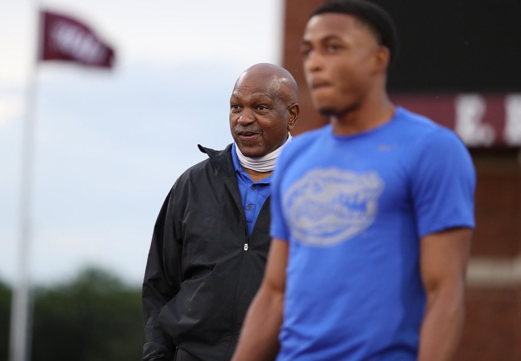 Cameron Newbauer tweet media