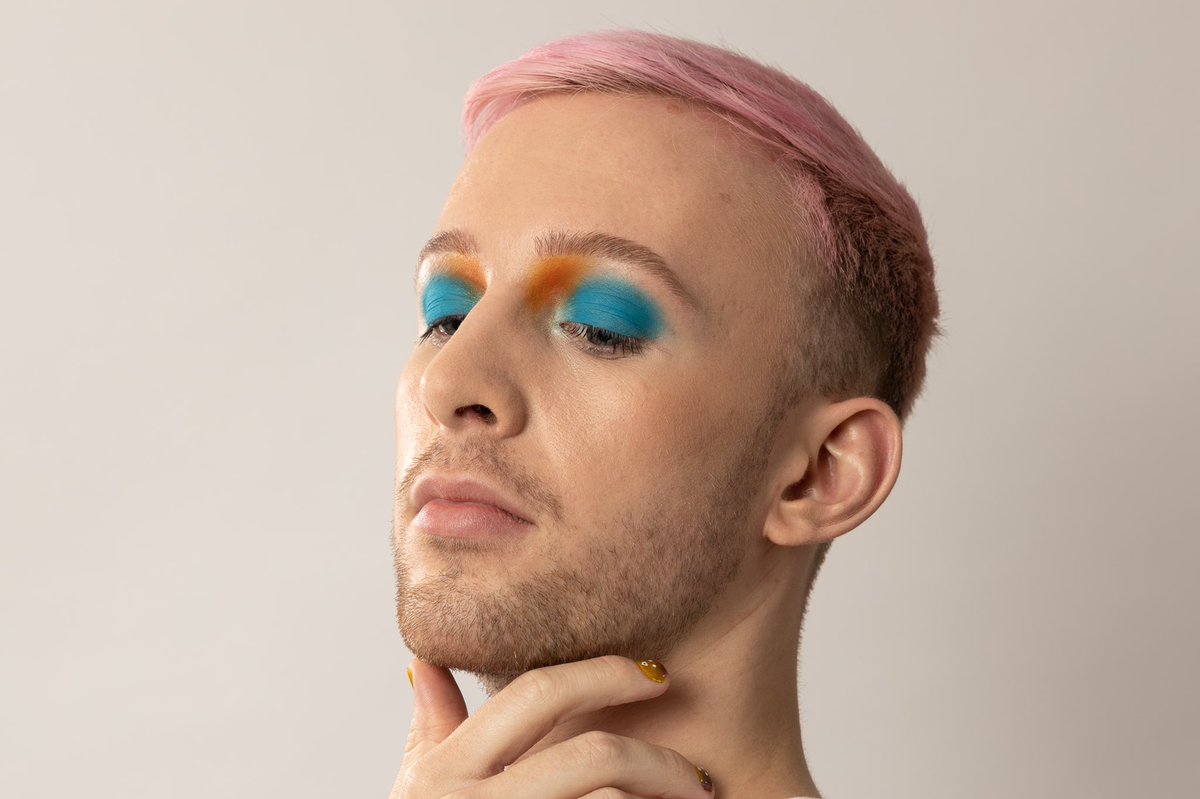 elliottbarnicle's tweet photo. Something a little different! Makeup by the amazing @ instamanton on Instagram using the new @depixym products 💖 https://t.co/AC9yyYiwvT