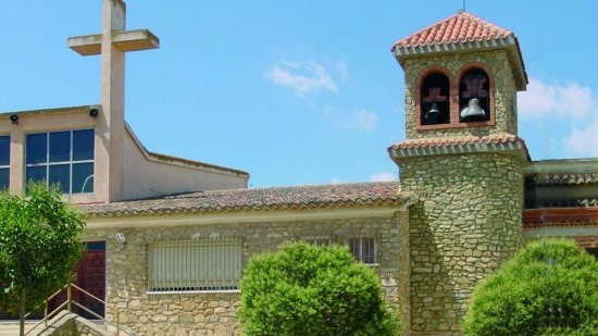 turismoalbacete's tweet photo. En el casco urbano de Pozo Cañada destacan la Plaza 8 de Mayo y la Plaza de la Virgen, donde encontramos la Iglesia de San Juan Bautista, con una imagen de Nuestro Padre Jesús de Salzillo y de la Virgen de la Asunción.
👉https://t.co/c4Az0tEOSU https://t.co/uW0e71CIKp