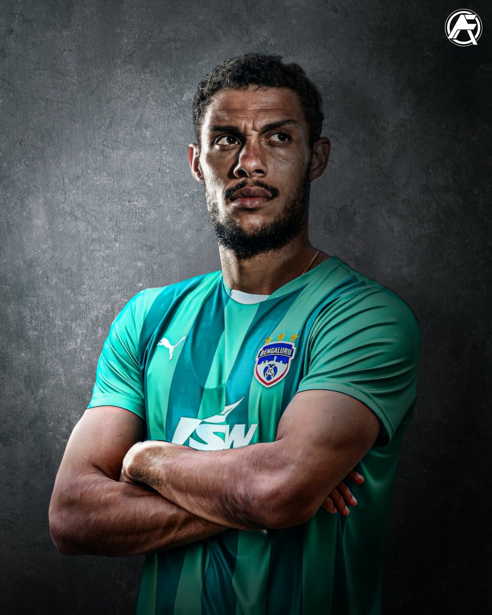 AllIndiaFtbl's tweet photo. Rudy Gestede ➡️ Bengaluru FC
32 year old former Aston Villa striker Rudy Gestede is on the verge of joining the blues.
#IndianFootball #BengaluruFC #RudyGestede #AstonVilla #ISL #LetsFootball #WeAreBFC #Bengaluru #allindiafootball https://t.co/apQknS9s1n