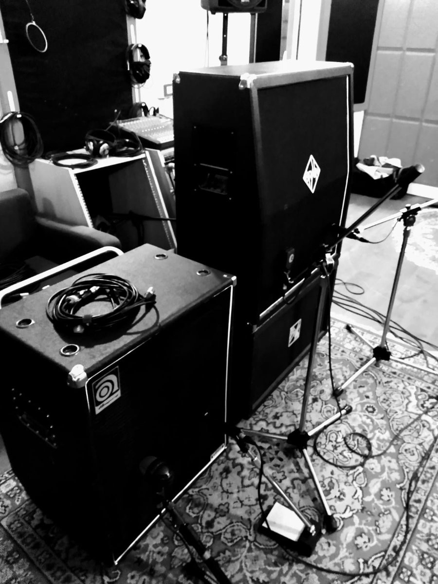 Reamp!!! 🤘😍🤘
#newalbum #bass #thechronomasterproject