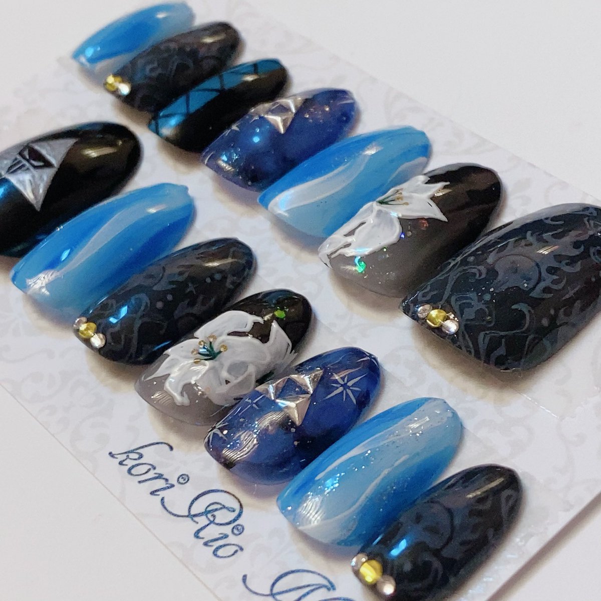 Koririo Nail ツイステモチーフネイル新作 お客様からご依頼いただきました ゴスマリ イデアのなりきり花婿イメージ ご友人のプレゼントだそうです 喜んでいただけると嬉しいな 痛ネイル 痛くない痛ネイル Twstファンアート