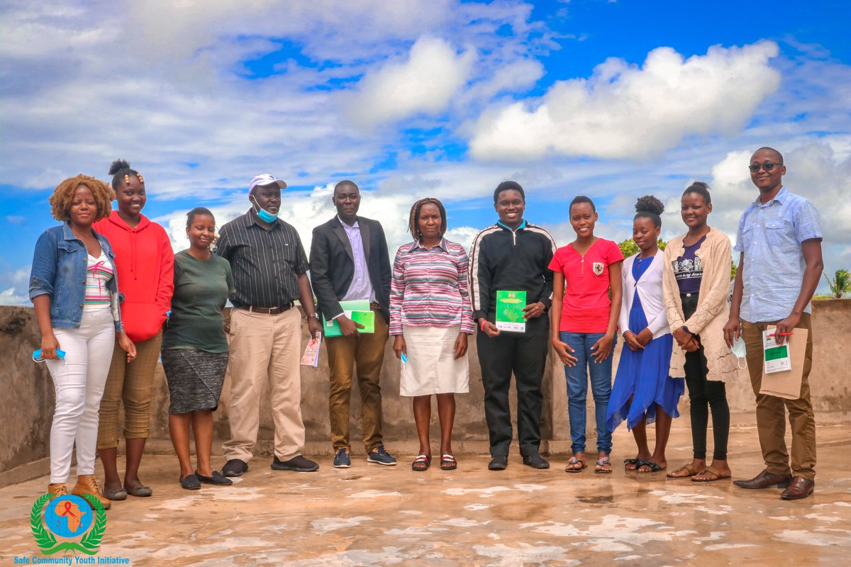 safecommunity4's tweet photo. Earlier today we hosted the @NCPD_Kenya HQ Team for an advocacy exchange learning to end teenage pregnancy. The meeting outlined advocacy best practices in the acceleration of ICPD+25 commitments. #Youth4PositiveChange @DSWKenya @UNFPAKen @PEPFAR @HennetKenya @OlajideDemola https://t.co/8G1fGnzr22