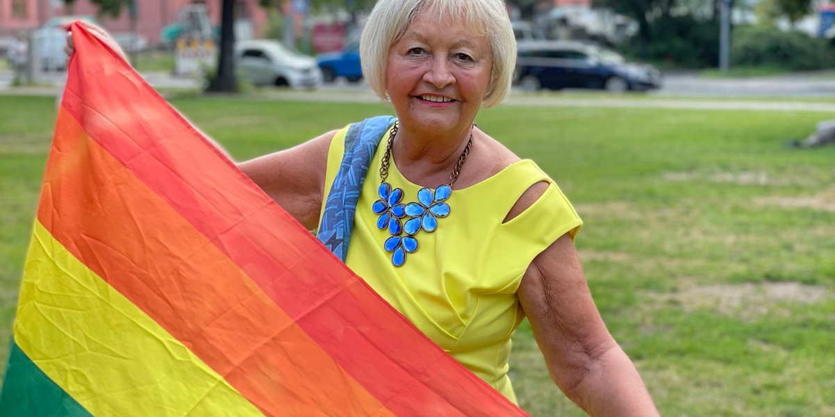 FDPFraktionRLP's tweet photo. Heute ist #CSD! 🌈 Unsere queerpolitische Sprecherin Cornelia Willius-Senzer (@cws_mainz) hat deshalb eine Kleine Anfrage beim Landtag (@ltrlp) eingereicht. Sie will darin wissen, welche Maßnahmen die Landesregierung für LSBTIQ auf Landes- und Bundesebene ergreift. 🏳️‍🌈 https://t.co/lurCASm8WN