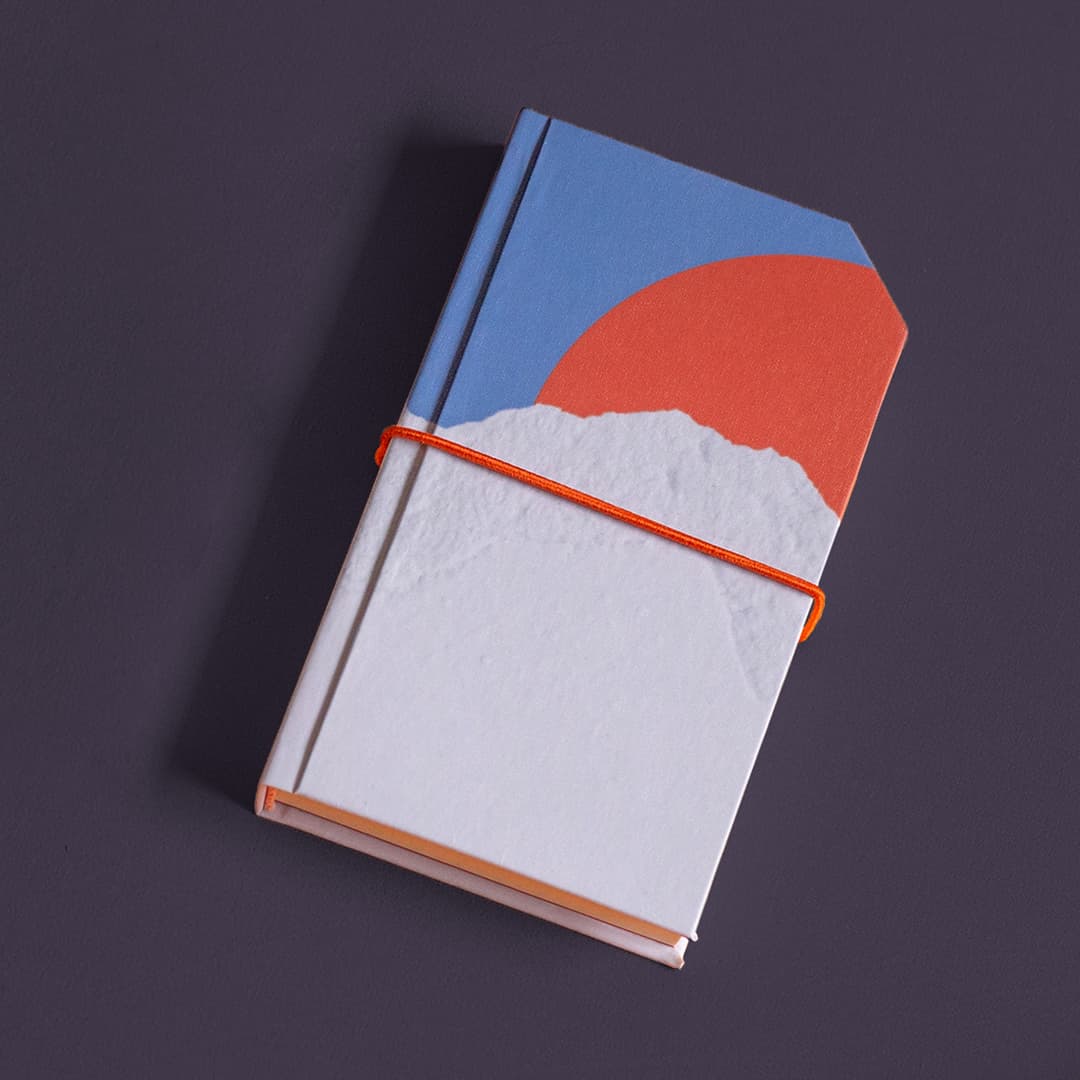 TEMPLETUstore's tweet photo. A pré-venda acabou! Desde já agrademos as pessoas que contribuíram com esse lançamento 🧡 

A pré-venda acabou mas as capas ainda estão a venda no nosso site.

UNIDADES LIMITADAS!

#adoresuasideias #sketchbook
#artesanal #cadernoartesanal https://t.co/0xOX5YY3B1