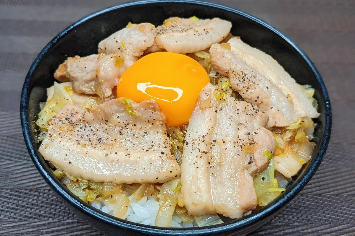 丼もの料理が好きな人は是非！絶品豚バラ丼レシピ！