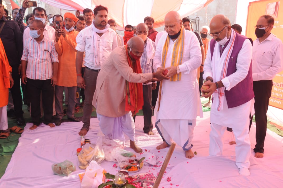 Speaker_UPLA's tweet photo. अपने निर्वाचन क्षेत्र भगवंत नगर के बीघापुर में बहुउद्देशीय बीज भंडार का शिलान्यास एवं भूमि पूजन तथा सिकंदरपुर करण में निर्म���त पशु चिकित्सालय का लोकार्पण किया https://t.co/yjs3dO0coD