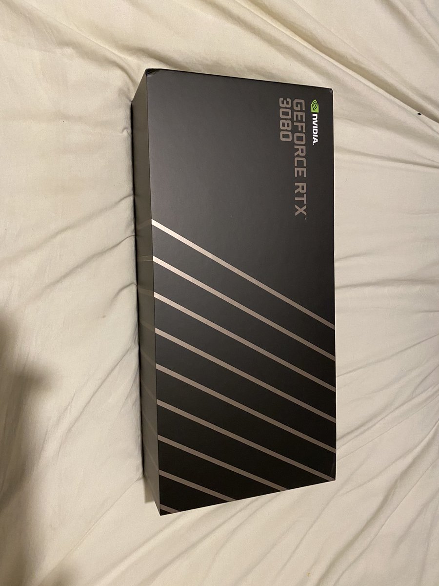 MrPenin's tweet photo. It’s finally here!!!!!!!
Now do I actually install it or does someone wanna give me like £1500 on eBay for it 🤣
#RTX3080 #NVIDIA #3080FE https://t.co/2F1poomWSb