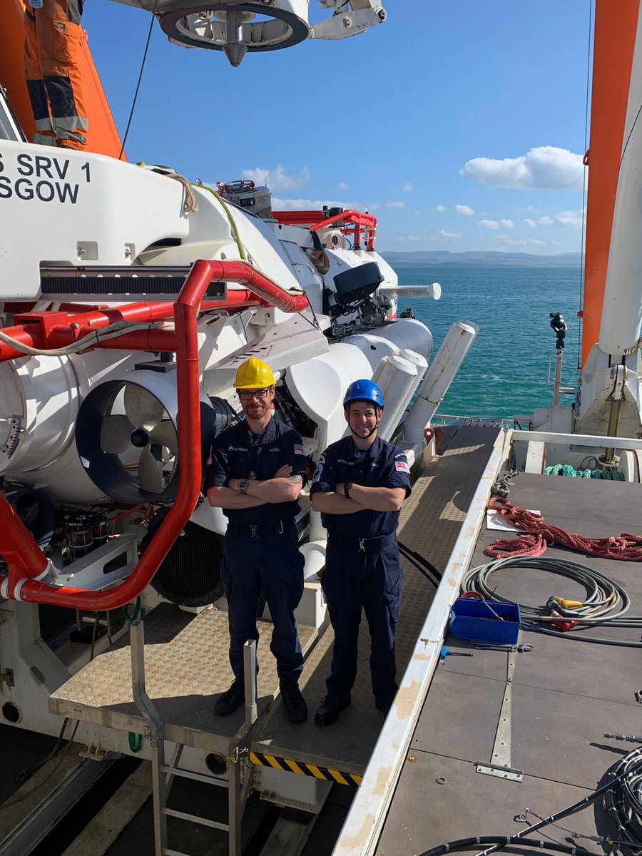 RN_DTXG's tweet image. NDG personnel, who are at readiness to support the Nato Submarine Rescue System (NSRS), took part in a recent multinational exercise. The NSRS can conduct submarine rescue in depths up to 610 msw and is globally deployable in 24 hours. #bombfrog 💣🐸 #divenavy @RoyalNavy