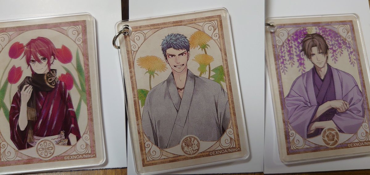 【交換】刀剣乱舞 華こよみ アクキー
譲)山伏 信濃 長谷部
求)鶴丸

京都 大阪手渡し