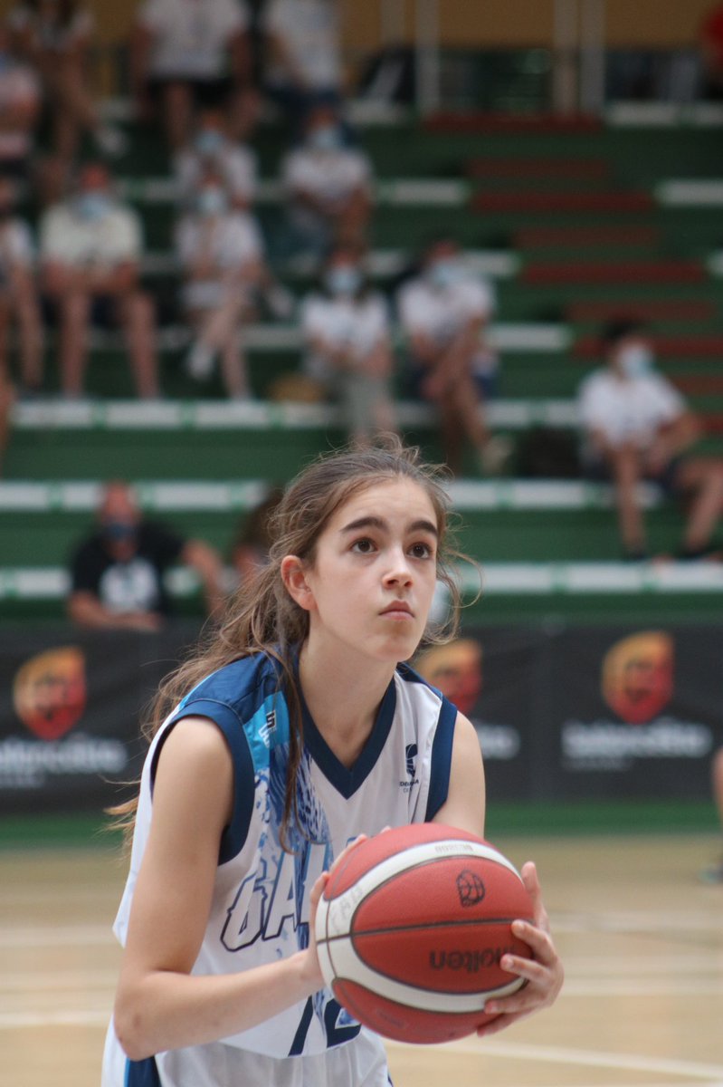 FGB_Baloncesto's tweet photo. #PlanetaMini2021 🏀Galicia en xogo ⛹🏻‍♀️👇

🔛5️⃣-6️⃣ Posto 
🏀 @fbcv_es 
🏀 Galicia
✅ Final 5️⃣5️⃣-6️⃣3️⃣

#seleccionsgalegasFGB https://t.co/sA7nSiErES