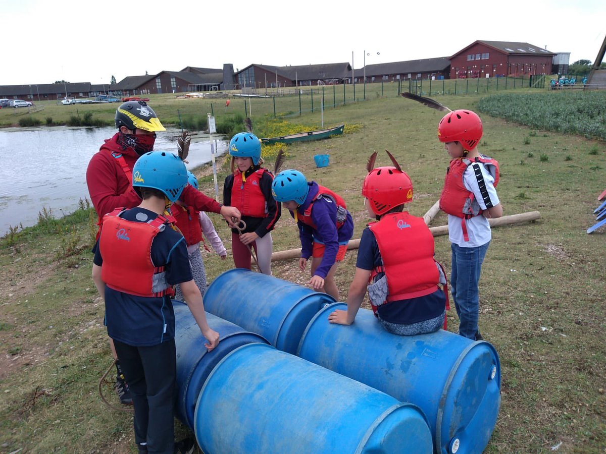 prestfeldeICT's tweet photo. Let’s hope it floats! https://t.co/7nZrHCUVrT