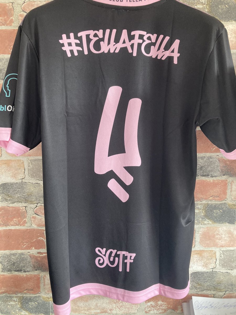 SCTellaFella's tweet photo. SC TELLA FELLA STOCK ADDED
2 Medium
2 Large
Immediate despatch, only £34.99.
Where else can you get a shirt that features a full graffiti print and one that donates a % from each sale to such a good cause as @_blOKes?
https://t.co/YyR0dZylYn
#MaleTale #MentalHealth 🧠 https://t.co/dzW8SmWfxW