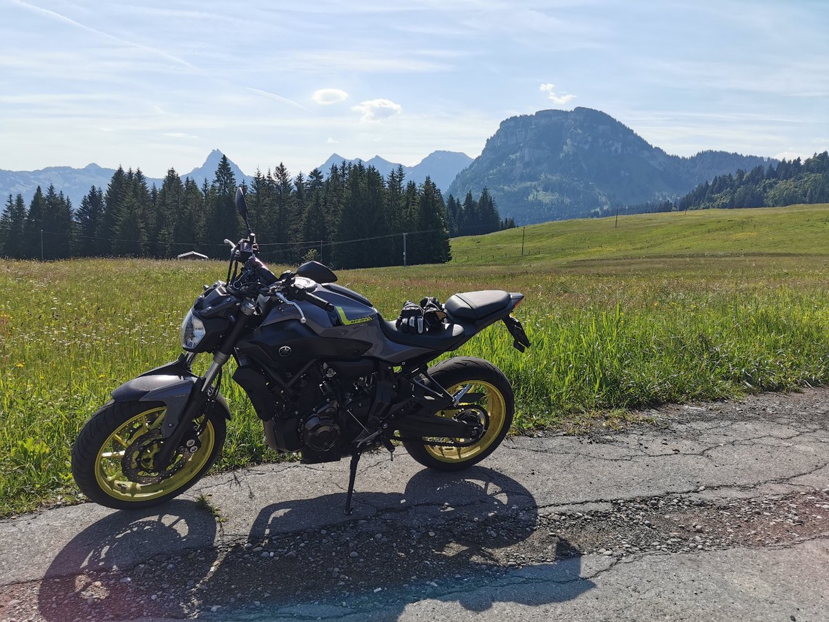 snowflower_ch's tweet photo. Hab' den heutigen Tag auf dem Bike genossen ;-) #BackHome #Sattelegg #Einsiedeln #Schwägalp #etc. https://t.co/9YAPiH1NsC
