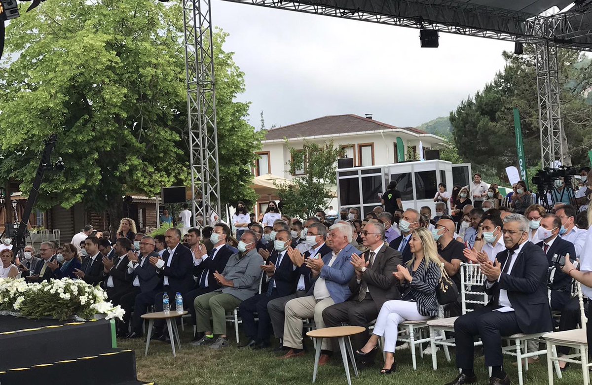Özlem Koç (@koccozlem) on Twitter photo BAU FAO Yerel Tarımda Inovasyon Dönemi Etkiliği açılış konuşmasını BUEK Başkanımız Sn <a href="/EnverYucel/">EnverYucel</a> gerçekleştirdi :
“ Kadın İstihdamını Destekleyen, Akıllı, Adil ve Yeşil Büyüme Hedefimiz” BAU FAO Yerel Tarımda Inovasyon Dönemi Etkiliği açılış konuşmasını BUEK Başkanımız Sn <a href="/EnverYucel/">EnverYucel</a> gerçekleştirdi :
“ Kadın İstihdamını Destekleyen, Akıllı, Adil ve Yeşil Büyüme Hedefimiz”