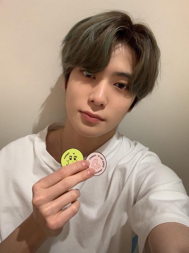 no caption just being handsome