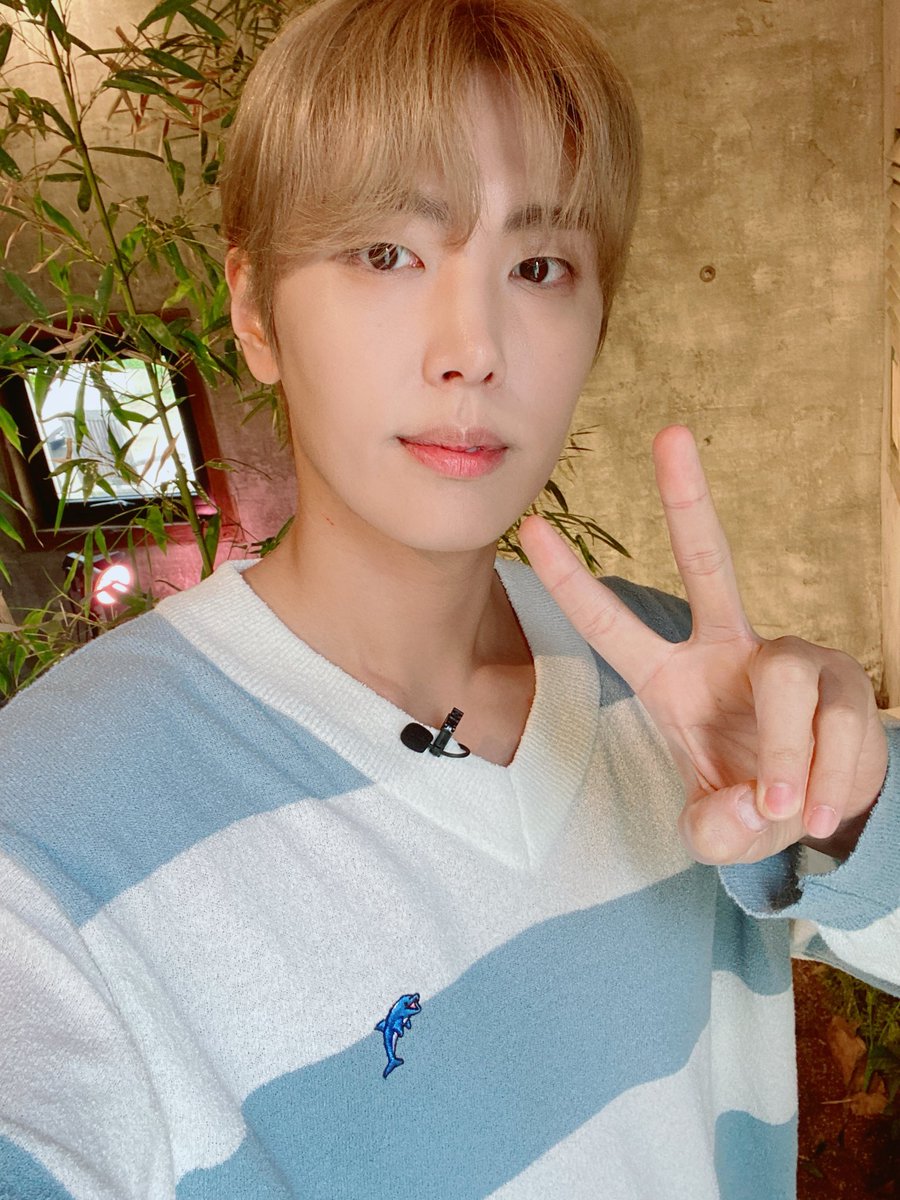 LJYLOOK's tweet photo. #JAEYOON #재윤 #SF9 https://t.co/aDm6vc60zY