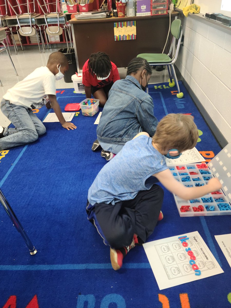 NorthDriveES's tweet image. So proud to see my Summer Scholars working hard on their Sight Word Scramble and Freckle/Imagine Learning activities this morning!!! They are so excited about learning!!!😊