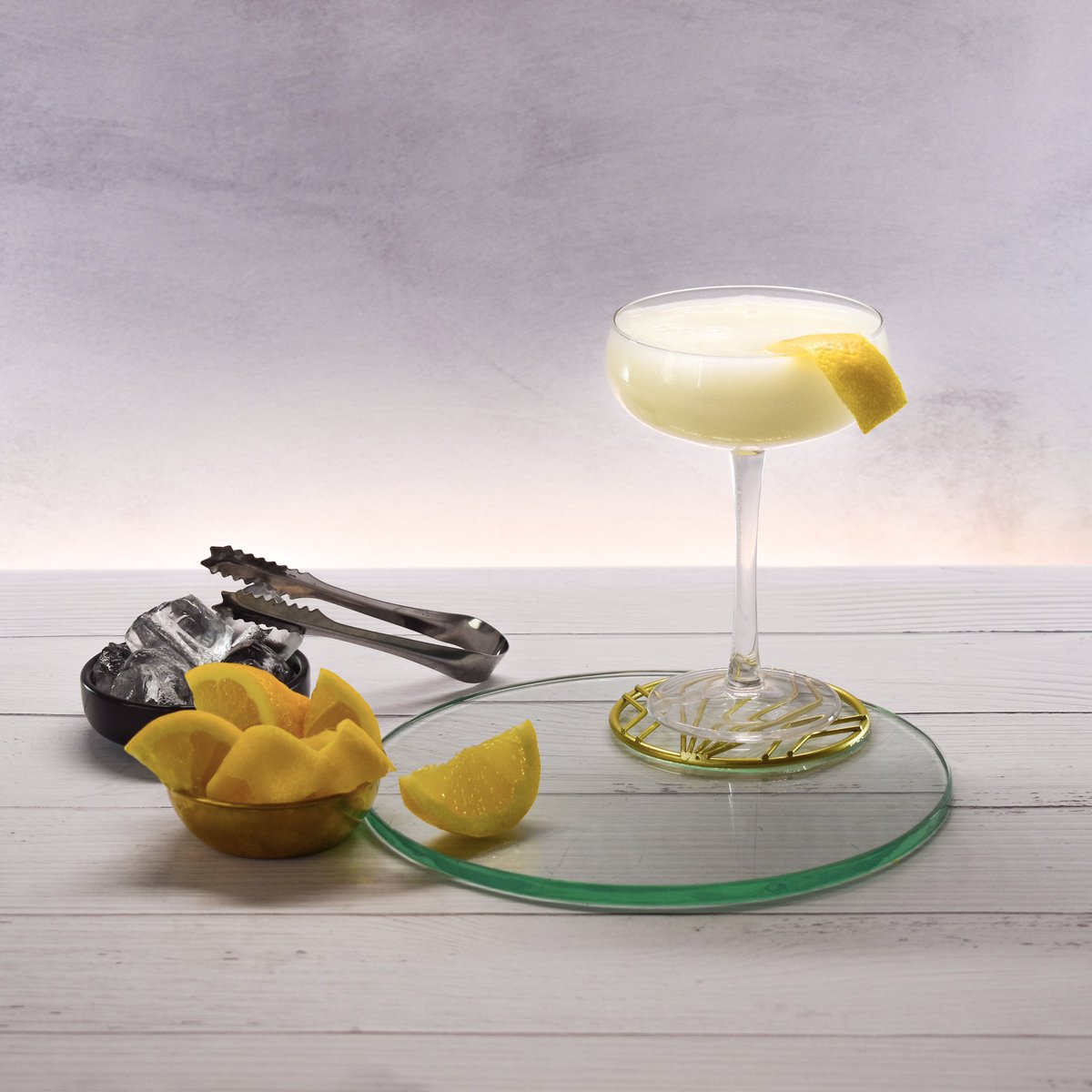 The last picture of the wonderful White Lady. That ends this little run of classic gin cocktails. More to come at a later date. Cheers and chin chin!

#ealingdistillery #ealinggin #cocktailrecipe #whitelady