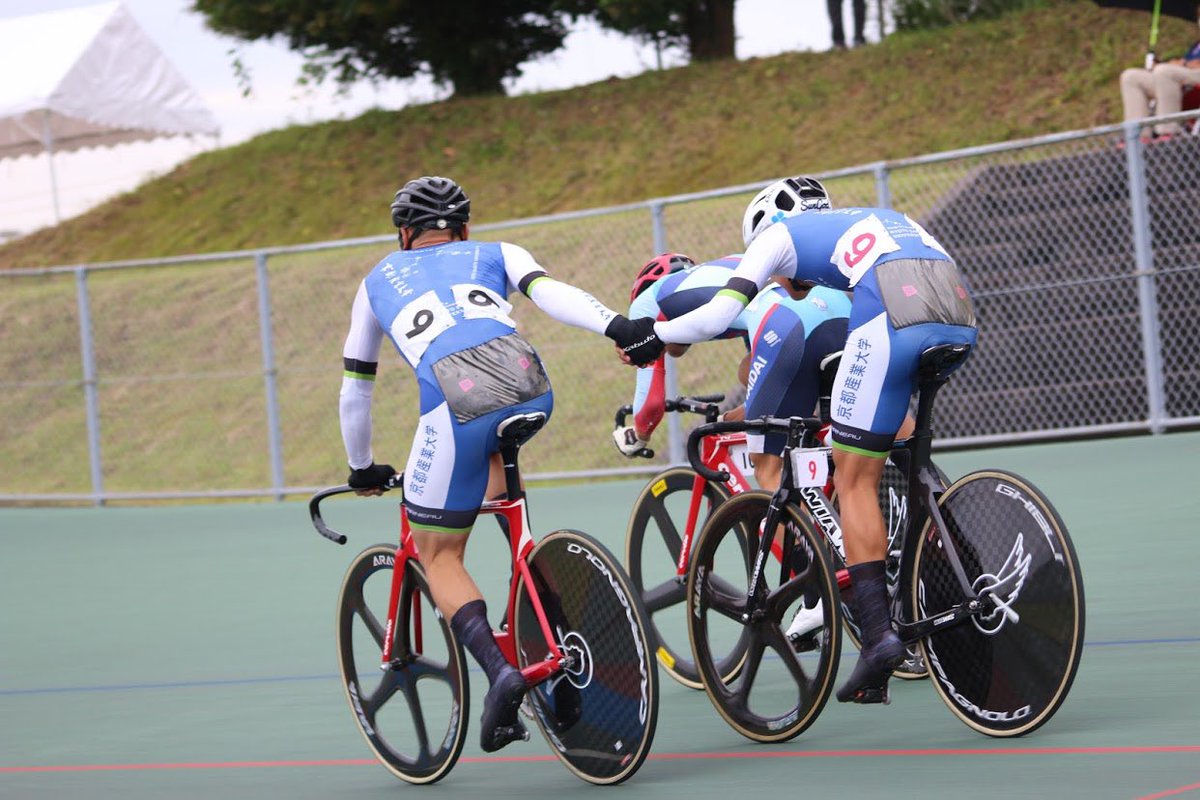 Yachikenta0706's tweet image. 全日本トラック

スクラッチ　優勝
マディソン　6位

大学で初タイトルを獲得できました。
マディソンは散々な結果に終わり、ペアで改善点が見つかり細部のミスを無くすことが今後の試合に生きてくると感じました。

#GNLab
 #essential2
 #WAKOS
 #csdesignworks 
#kyototoyota 
#yamatokogyo