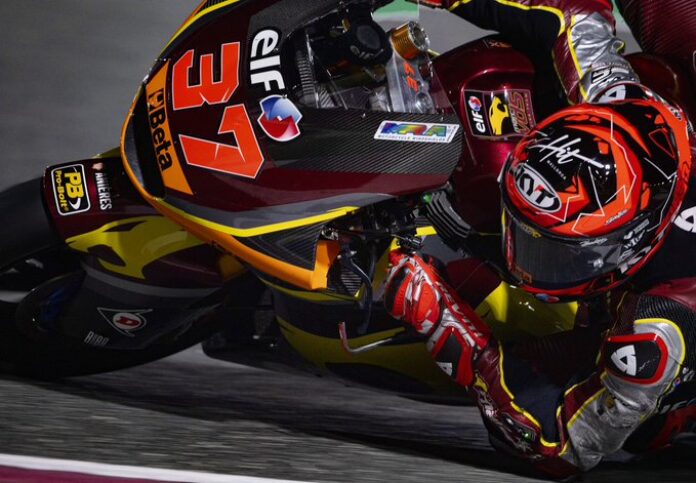 Esta noche a las 21:00 analizamos el gran papel de 
<a href="/Afernandez37/">AugustoFernández</a> y de <a href="/JoanMirOfficial/">JoanMir36</a> en Assen con <a href="/PedroMasBergas/">Pedro Mas Bergas</a> y <a href="/zelenita12/">Elena García</a> . No te lo pierdas con <a href="/TomeuTerrasa/">Tomeu Terrasa</a>