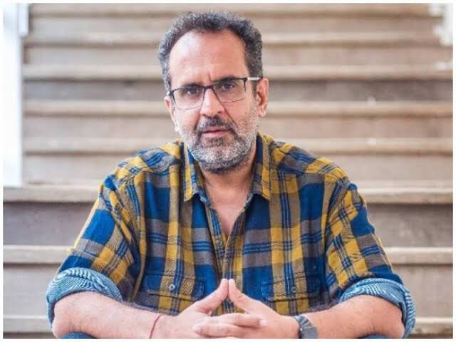 sanjaybjumaani's tweet photo. We feel utterly blessed to have clients with such warmth and chastity ππ»πβ¦ His honesty can be seen in his films too.
https://t.co/fTZJ2clKgk?
#AanandLRai #Raanjhanaa #Jumaanified #Love #Warmth #MessagesLikeThese #Humbled #Overwhelmed #Gratitude #SanjayBJumaani #SwettaJumaani https://t.co/lVmm4YAXkv