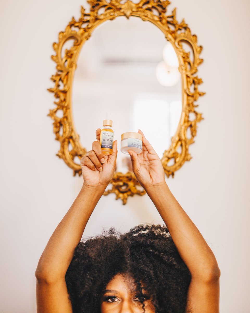 Meet your glow duo: Glow Worthy hyaluronic acid moisturizer and Earth Oil. Mix the two together for a powerful overnight plumping treatment that will give you that "I woke up like this" glow for your 9AM Zoom meeting.