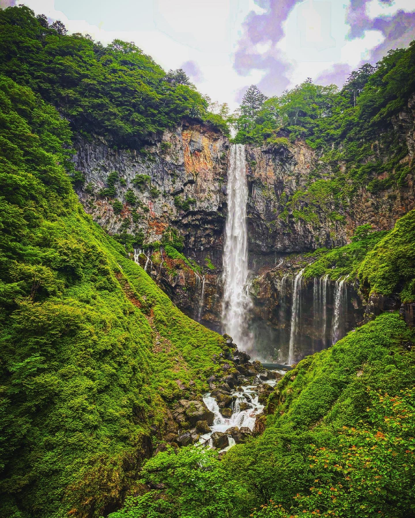 Akihiro 日光最高だった これで栃木県魅力ランキング最下位はありえない パート1 絶景 日本の絶景 栃木 栃木観光 日光 華厳の滝 魅力 動物 牧場 大笹牧場 滝 焼肉 T Co Exglupnduf Twitter