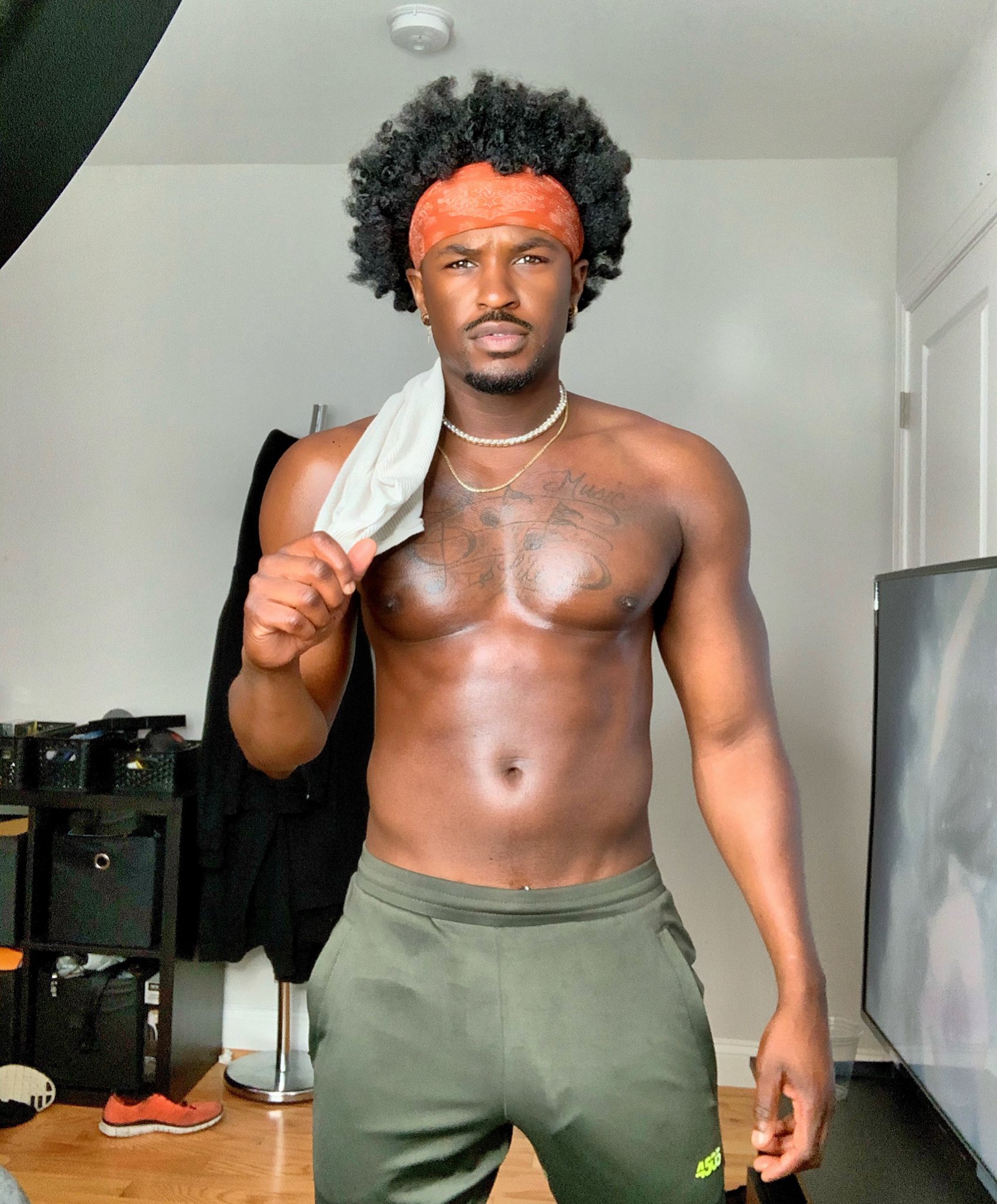 Kenny Iko on X: 🔥🔥🔥 t.cohq8YzcRqTQ  X