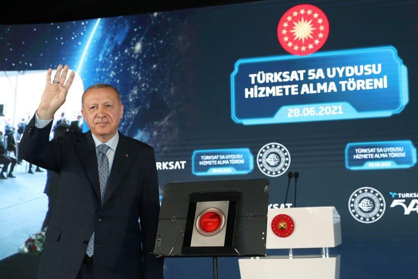 BY's tweet photo. Türksat 5A uydumuz göreve başladı. 🇹🇷

Hayırlı, uğurlu olsun. https://t.co/qCwA7ckc1x