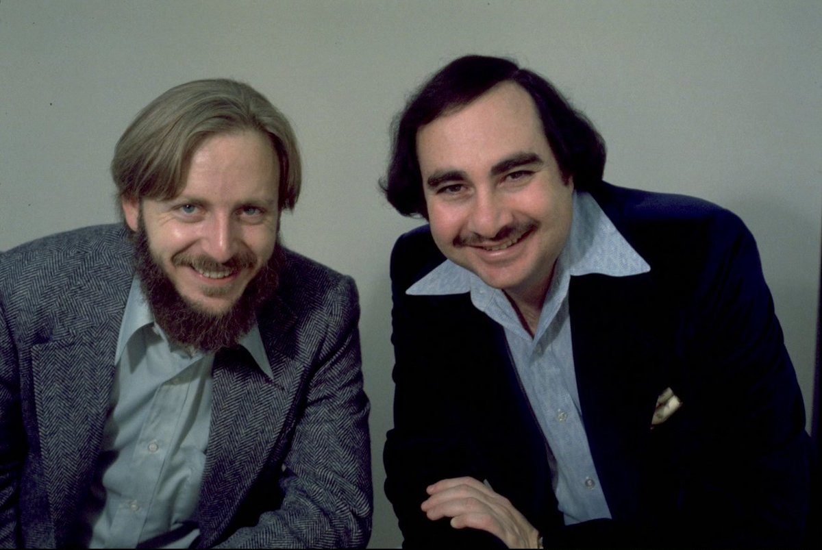 avpgalaxy's tweet photo. The community and staff of Alien vs. Predator Galaxy would like to wish Alien co-writer Ron Shusett a happy 86th birthday! Ron is seen here alongside Dan O'Bannon.
#HappyBirthday #HappyBurstday #RonShusett #Alien #DanOBannon https://t.co/0QmA6cE0lk