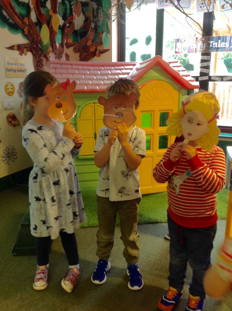 Make way for Hedgehogs' final topic: Fairy Tales! Here's our cottage in the woods 🏠🌲🐻👸🏼🤴🏽👑🏰🔮