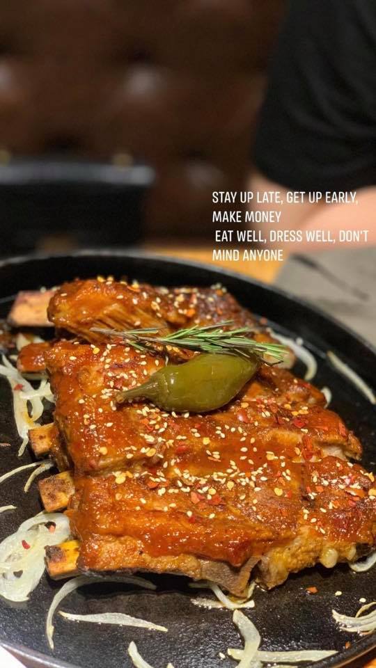 Ăn ngon, mặc đẹp chả phiền đến ai