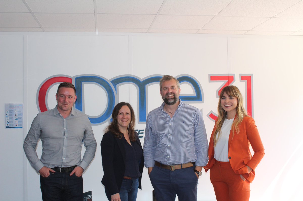 #Partenariat 🤝

👉Échanges avec l’équipe de la <a href="/JCEToulouse/">JCE Toulouse</a>  et sa nouvelle présidente #JuliaAugere 👏👏

De nombreux projets à suivre 🤘🤭

#workinprogress #STAYTuned