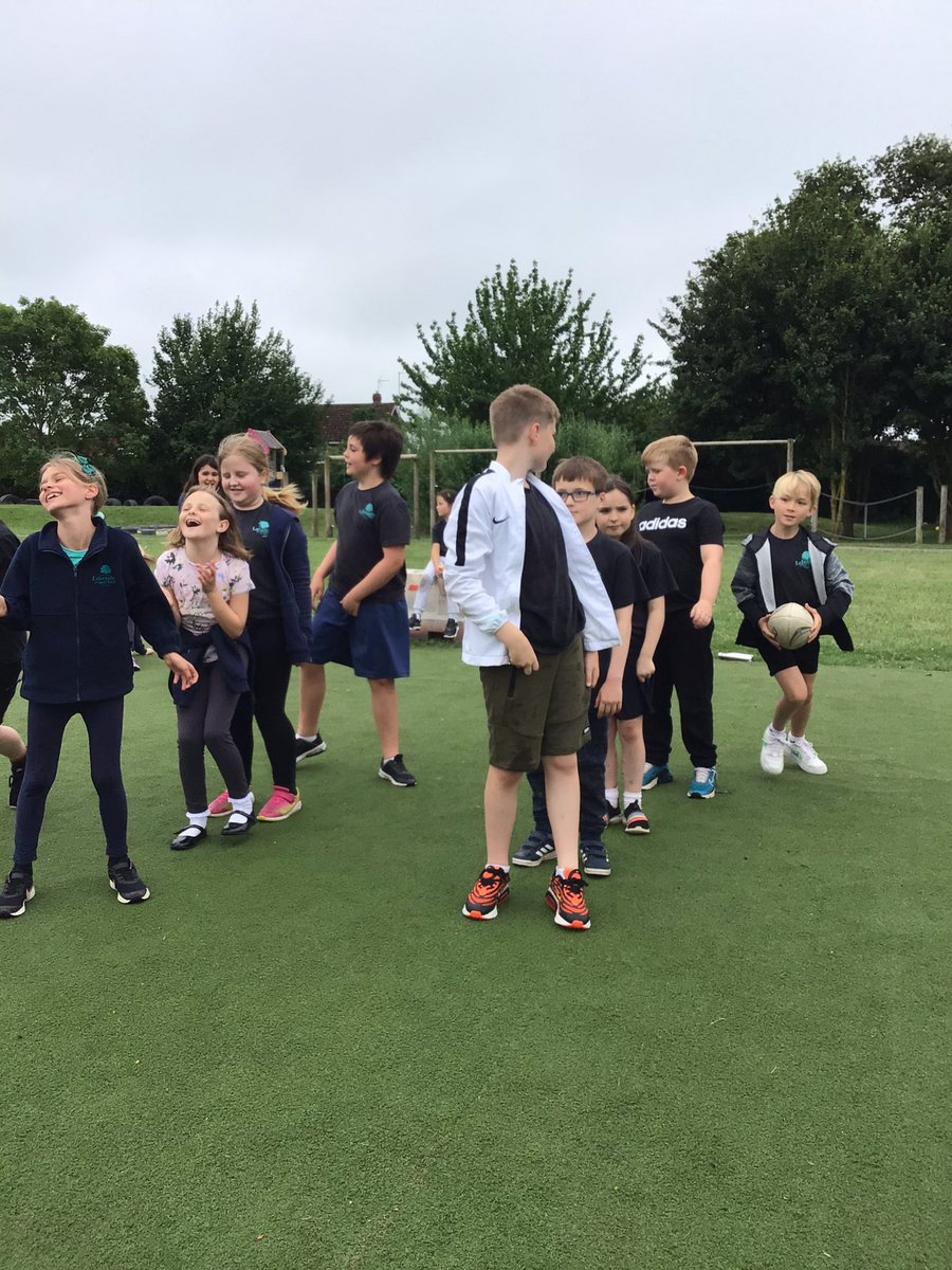 LakesideYr4 tweet media