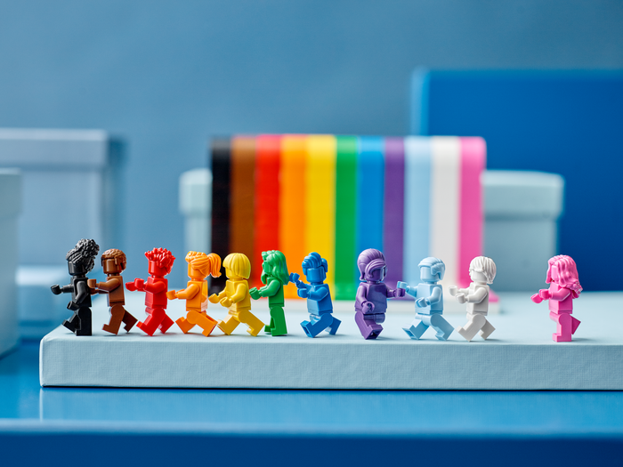 CellaServices's tweet photo. Matthew Ashton recently designed a leggo set specifically for the LGBTQIA+ community. Read on to learn more about this creation and support for spreading some LEGO® love to everybody who needs it! #pride #cella #puttingpassiontowork
https://t.co/4k2hdEkRO0 https://t.co/W40xLRwJBk